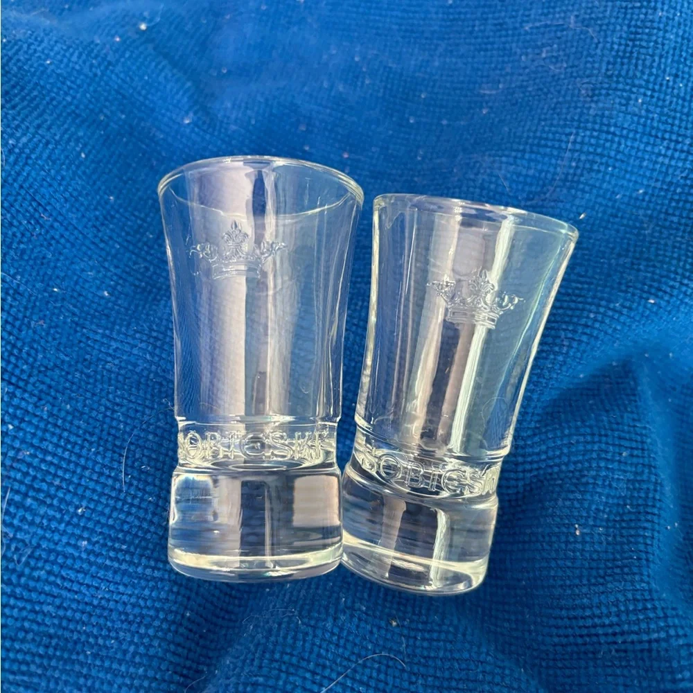 Embossed Shot Glasses Set,vintage plate set,straw bag,long spatula,ithica bottle